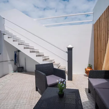 ゲストハウス House Land Sea