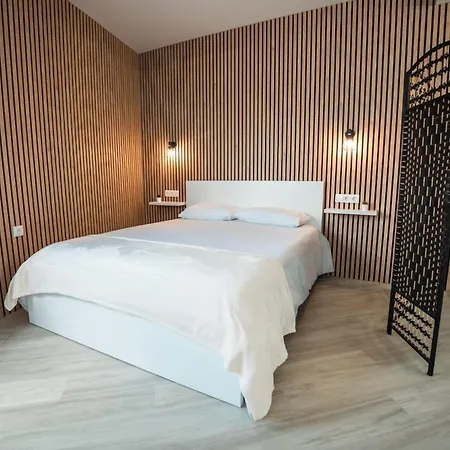 House Land Sea 大里贝拉