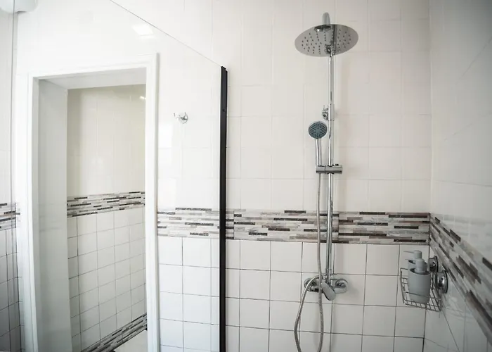 Pensjonat House Land Sea 4*